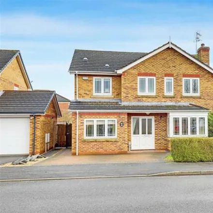Buy this 4 bed house on Newlands Close in West Bridgford, NG12 4FH