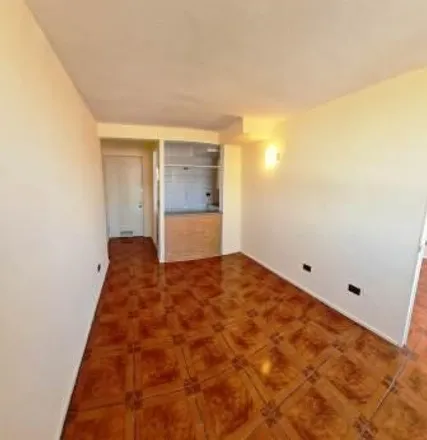 Image 6 - Cueto 721, 835 0485 Santiago, Chile - Apartment for rent