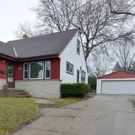 Buy this 5 bed house on 6516 North 84th Street in Milwaukee, WI 53223